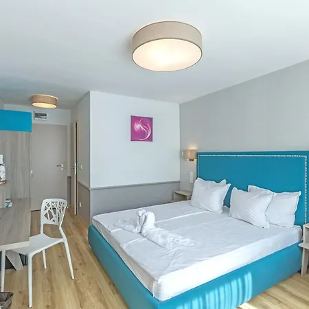 Bsa Boulevard Boutique Hotel 2*